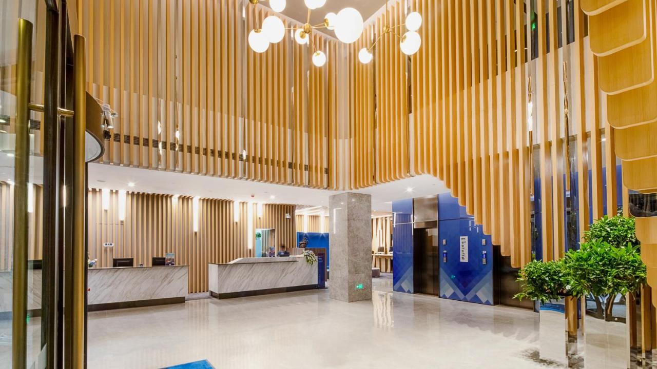 Holiday Inn Express Shanghai Hongqiao North By Ihg Fengbang Экстерьер фото